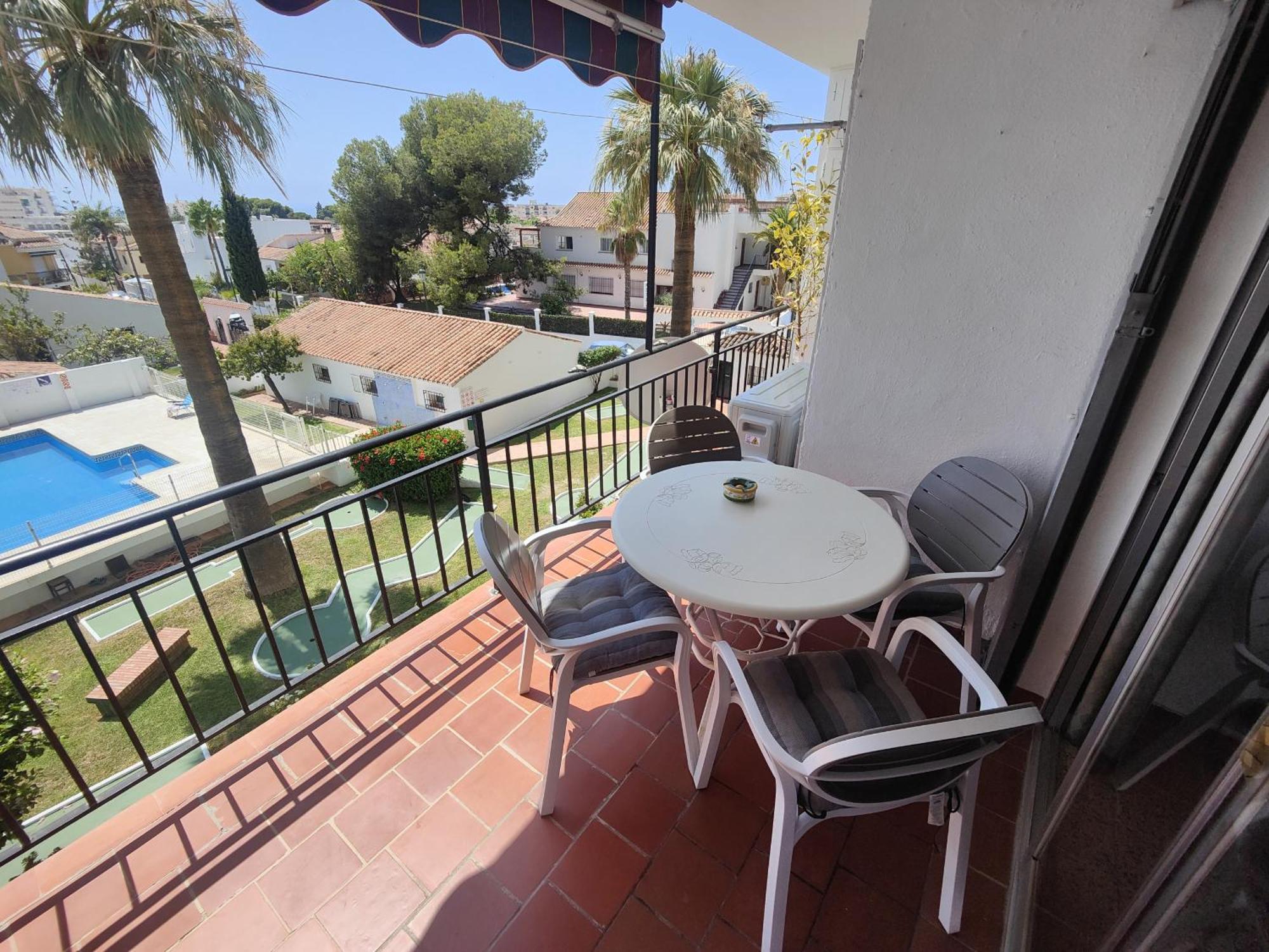 Ap409 - Florida Nerja