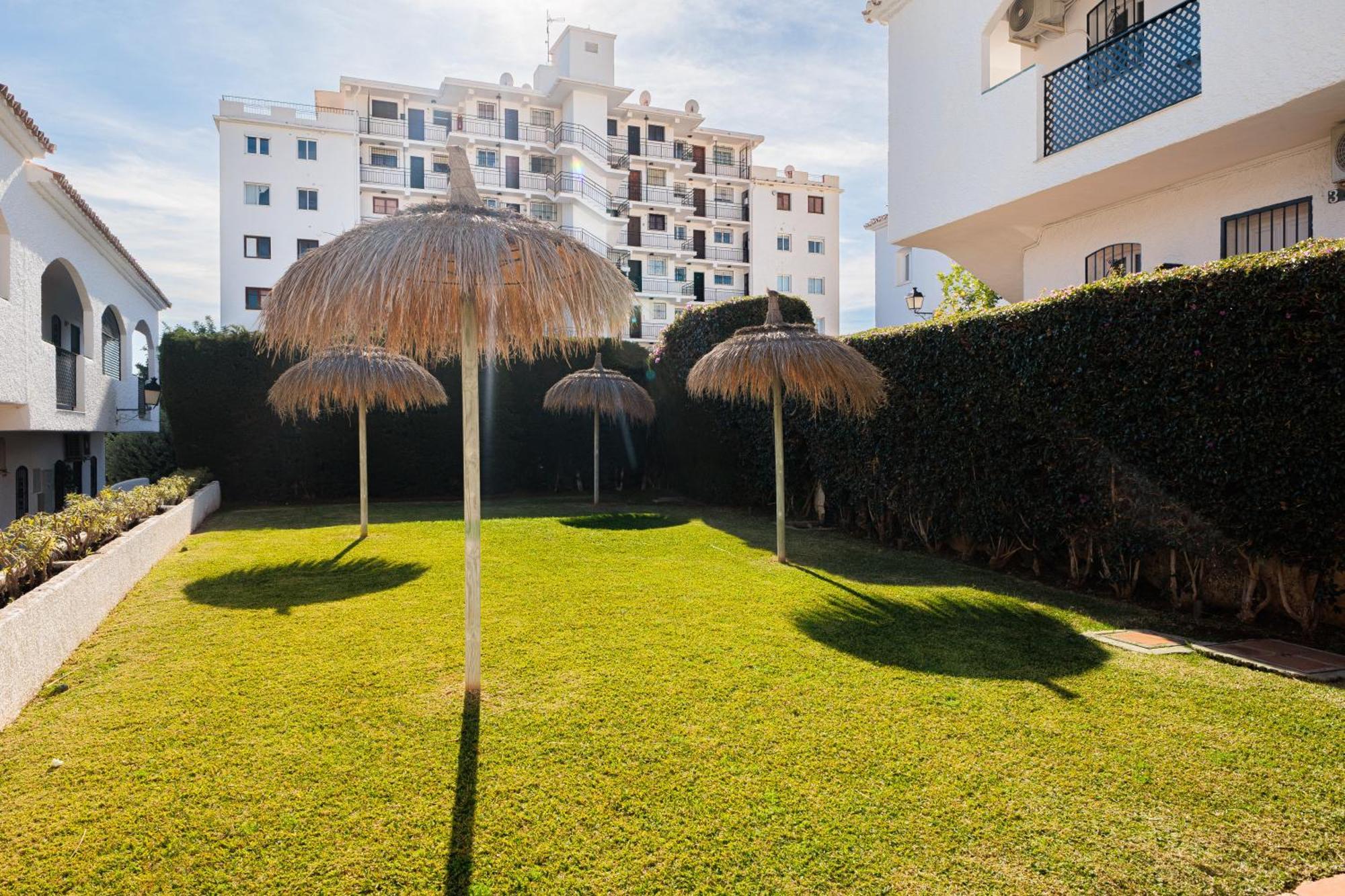 Apartamento 1 Bedroom In Verano Azul, Free Wi-fi
