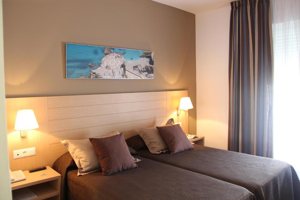 Hotel Mena Plaza 2*