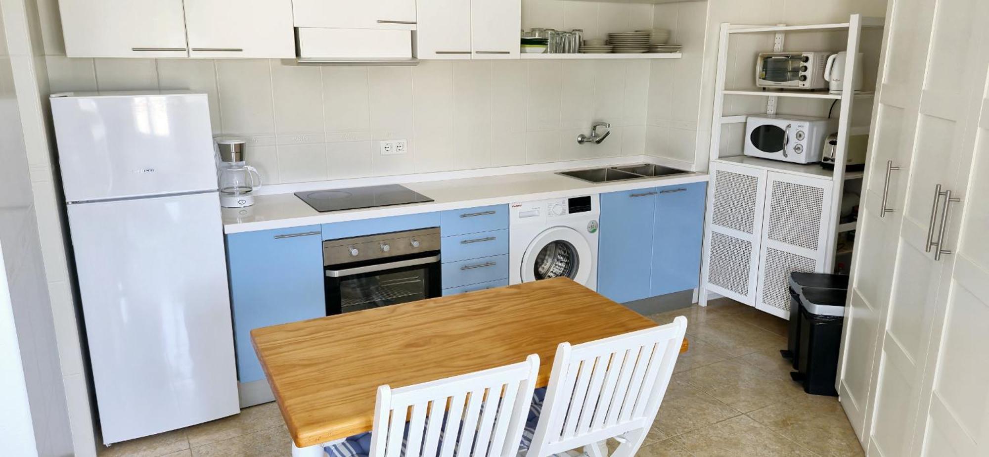 Apartment Edf Albaida I White Blue - Eurosur