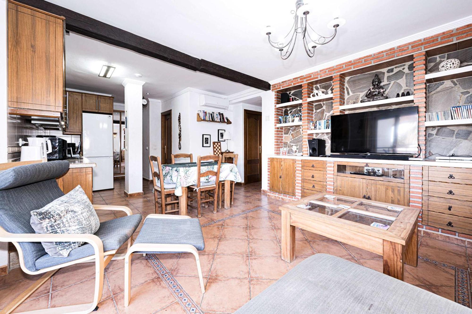 Apartamento Edf Tahiti 7 *