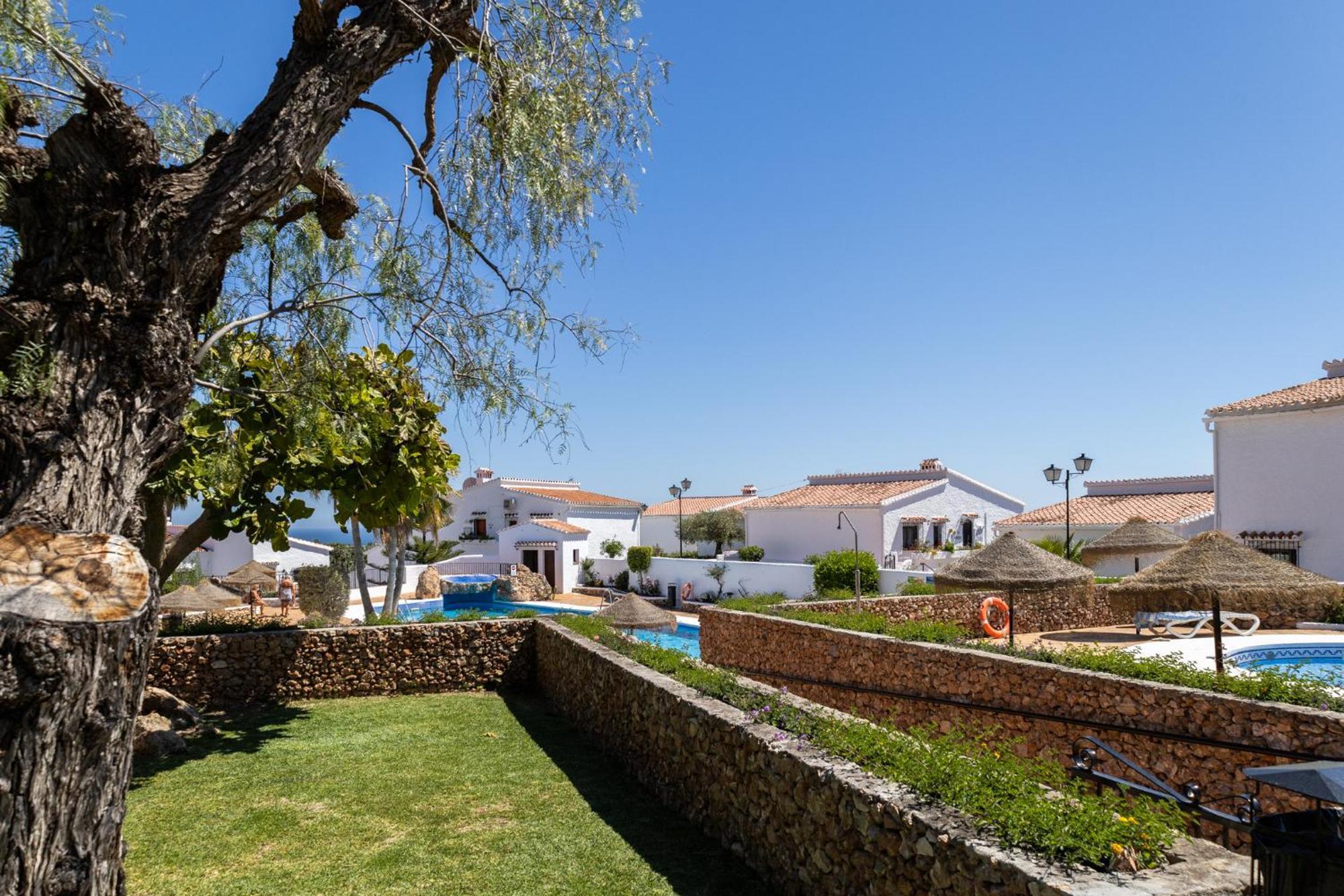 Capistrano Village B, 1 Bedroom + Free Wi-fi Apartamento