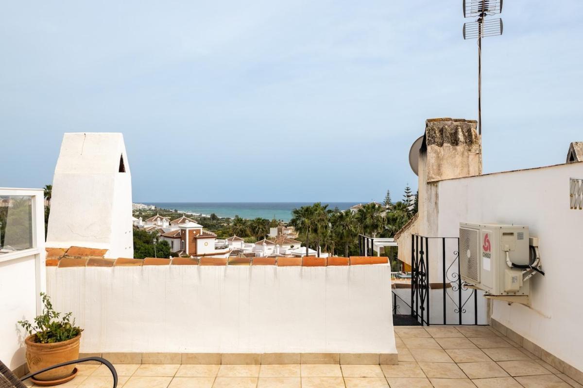 Townhouse Punta Lara * Nerja