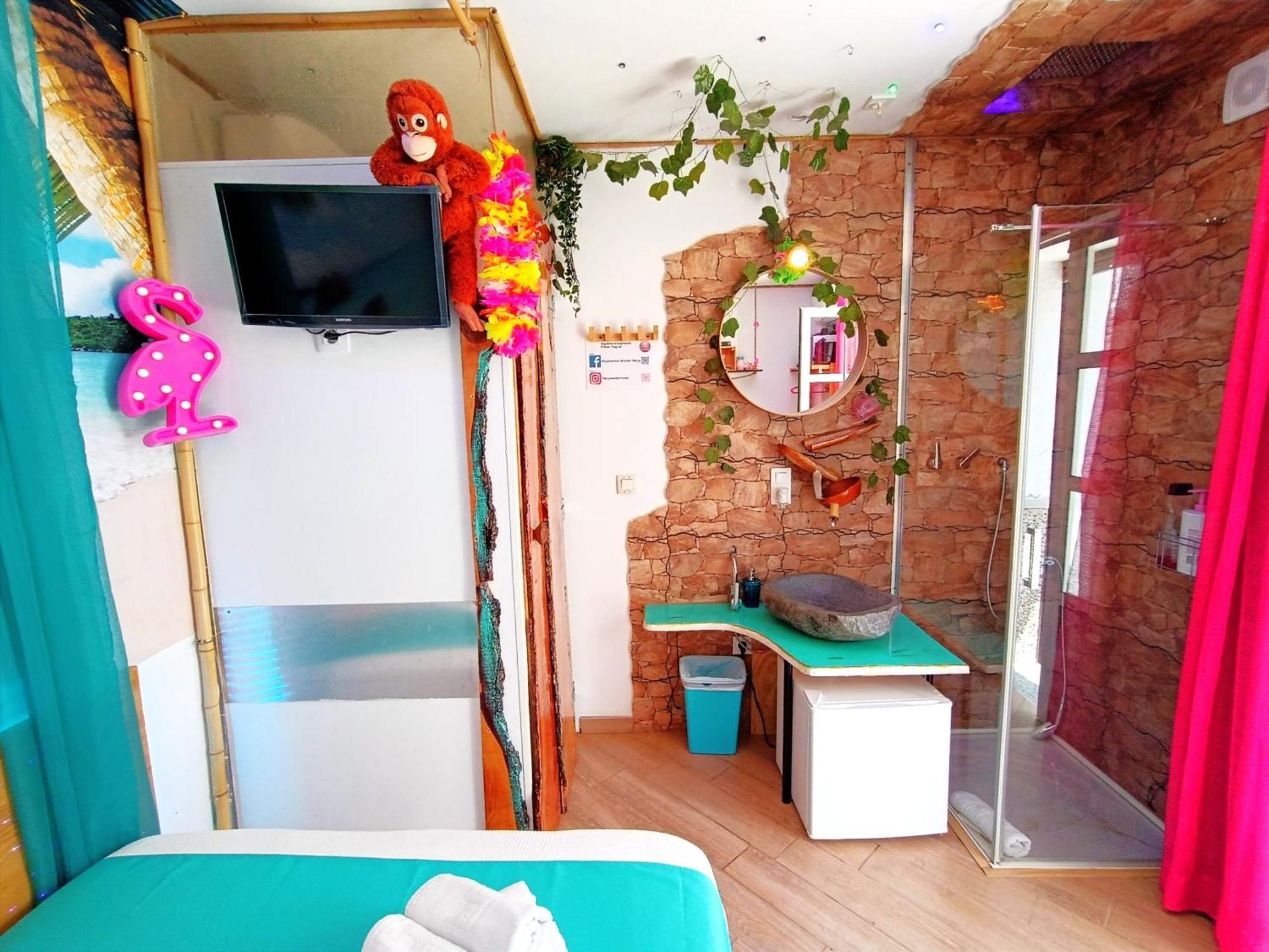 Bed & Breakfast Wonder Paraiso Magico A 2 Min De La Playa Nerja