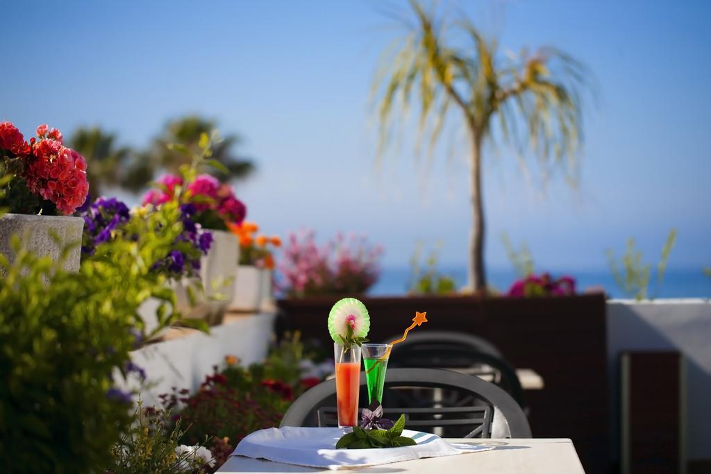 Plaza Cavana Nerja