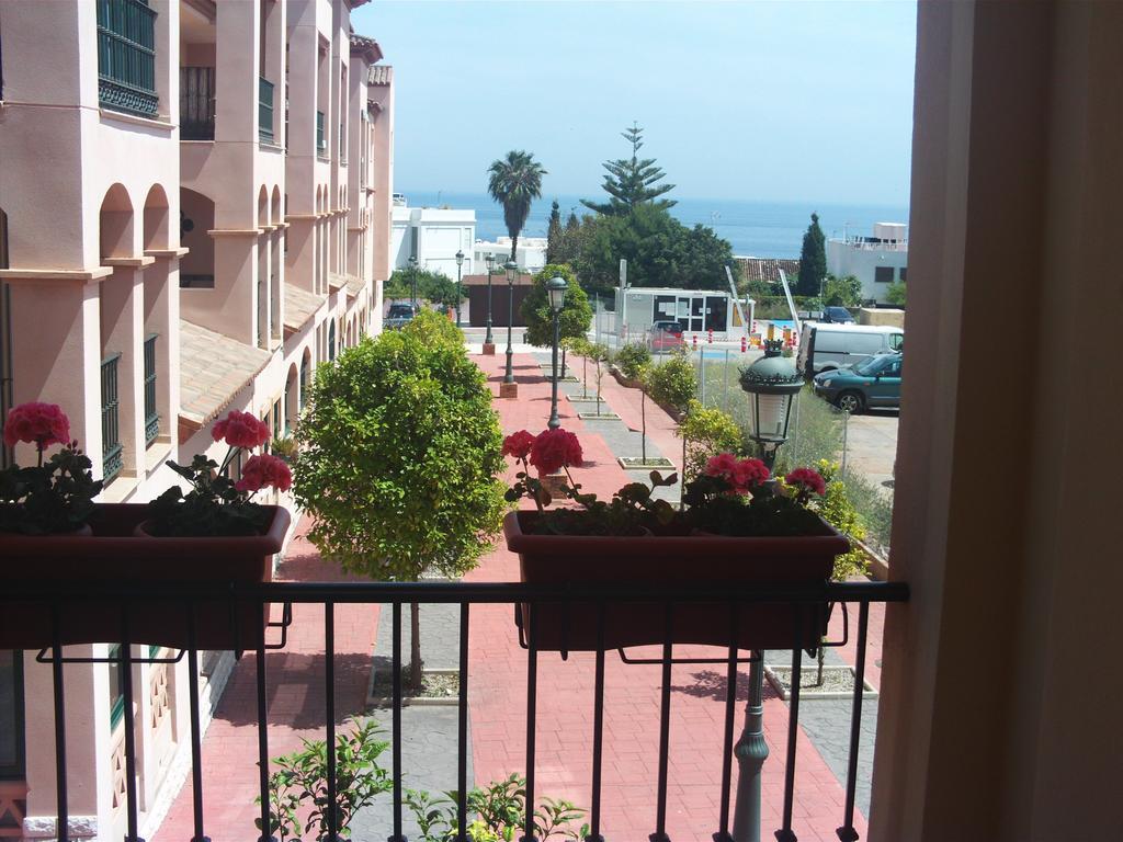 Luxurious Carabeo 2000 1.3 * Nerja