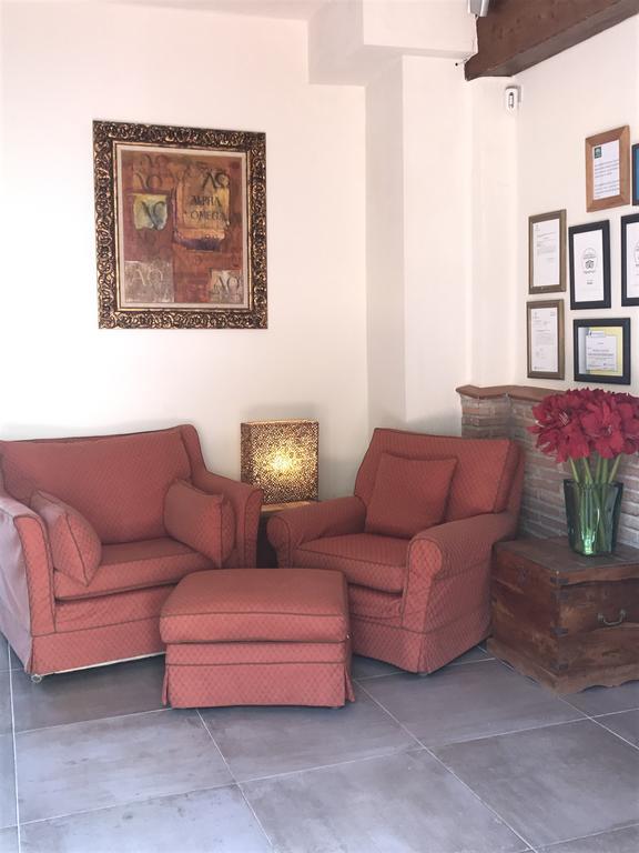 Casa de hóspedes Avalon 2*