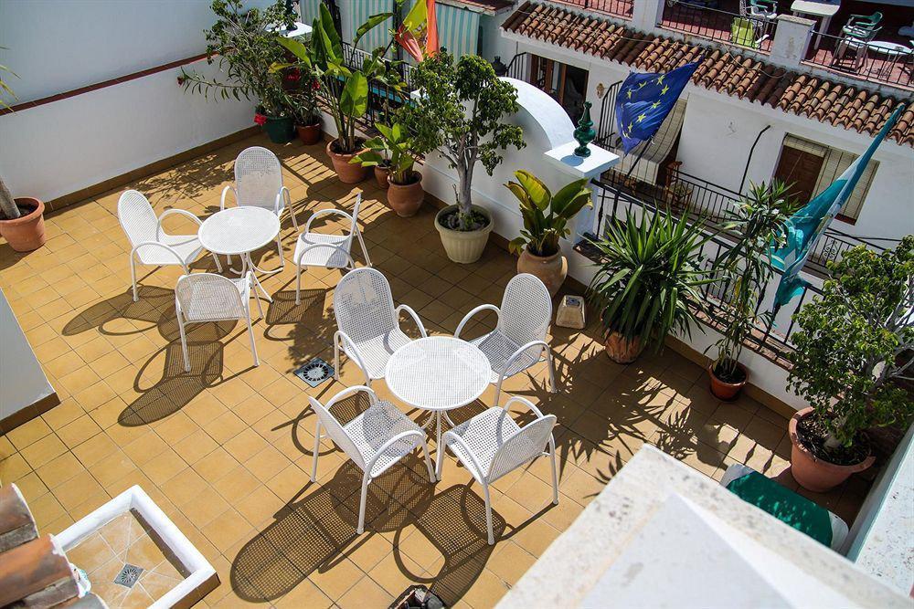 Pensión Easy Bronce 2*