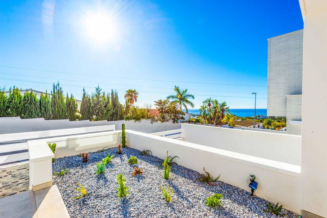 Salsa Nerja