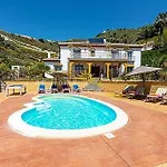 Villa Agueda At Home