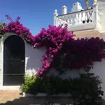 Casa Uvas 2 BR Apt.