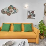 Soleada Casa En Nerja
