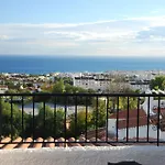 Nerja - Tolle Aussicht Und Poolbereich