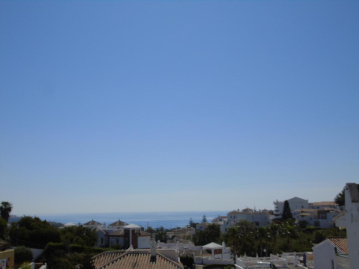 Shangri-la Punta Lara Apartamento Nerja