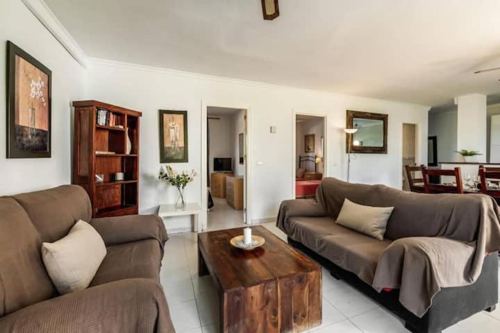 Perfect Family In Acapulco Playa, Apartamento Nerja