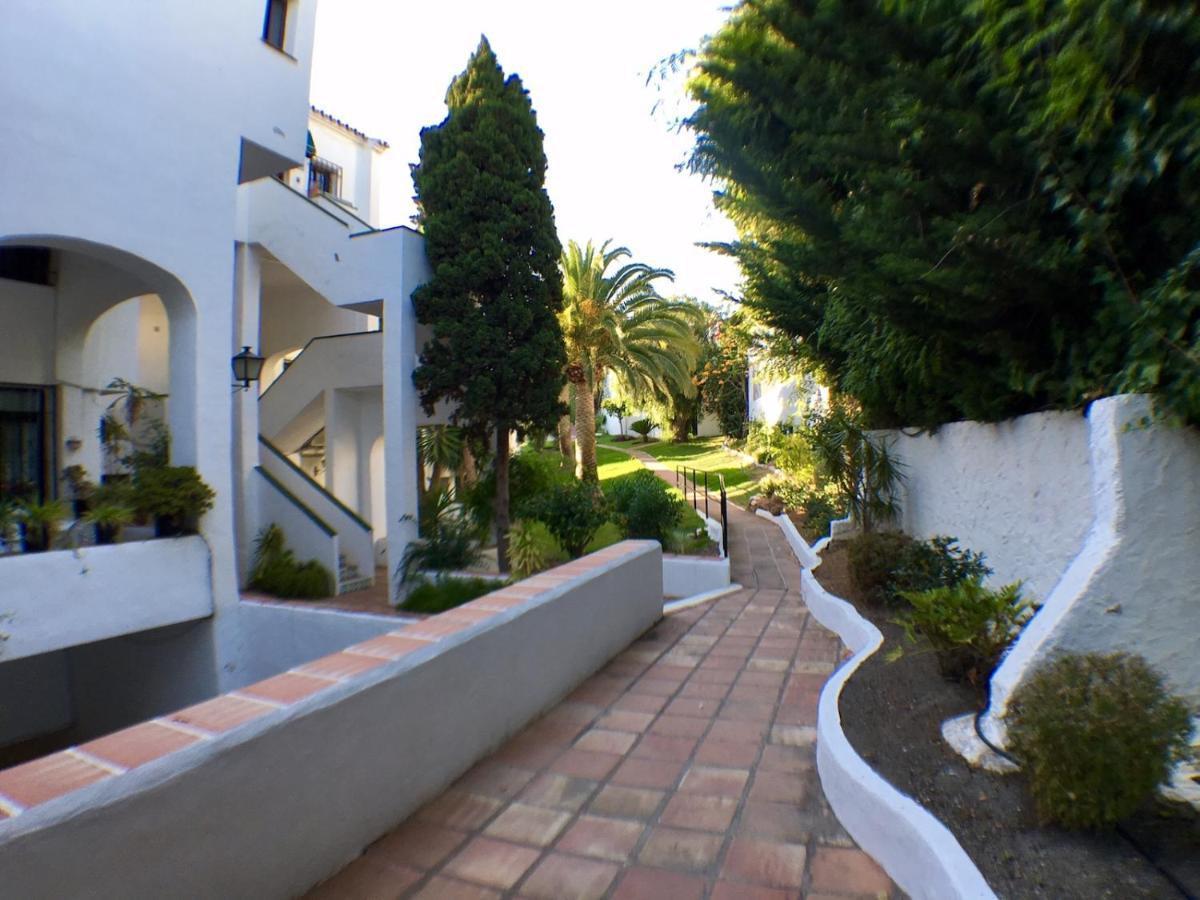 Apartamento Capistrano Playa, Modern Within Walking Distance To Burriana Nerja