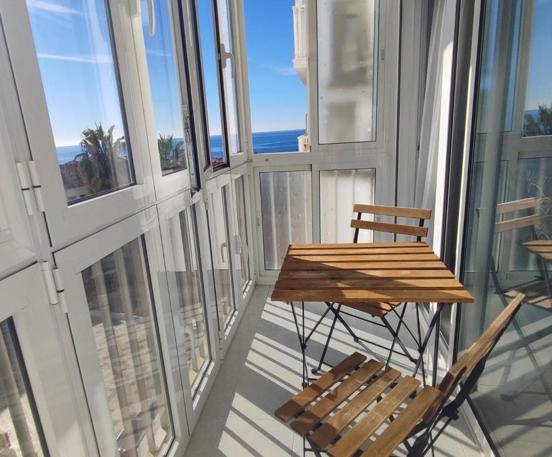 Gaviota Holidays Piscina Y Playa Apartment Nerja