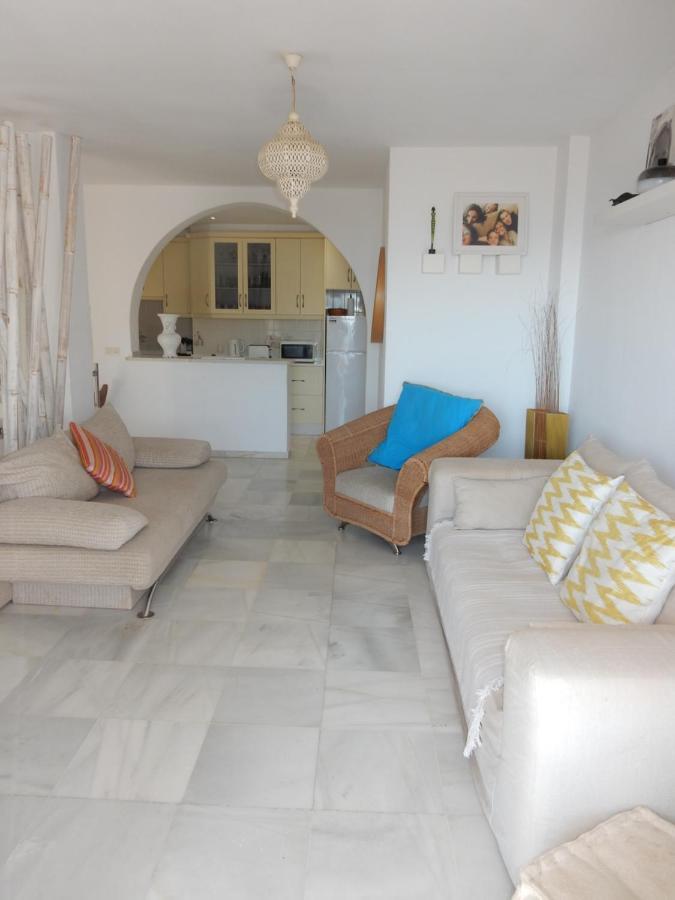 ,nerja, Seaview, Pool, 3 Bedrooms, Huge Terrace And Garden Casa de férias