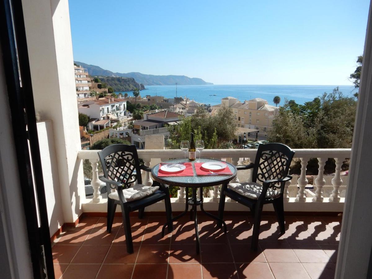,nerja, Seaview, Pool, 3 Bedrooms, Huge Terrace And Garden *