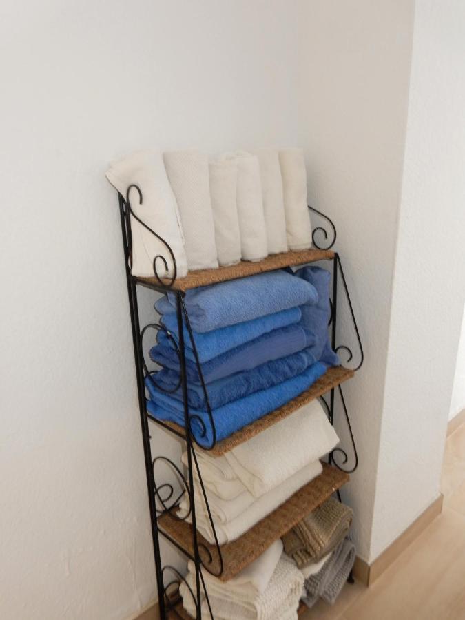 Casa de férias ,nerja, Seaview, Pool, 3 Bedrooms, Huge Terrace And Garden