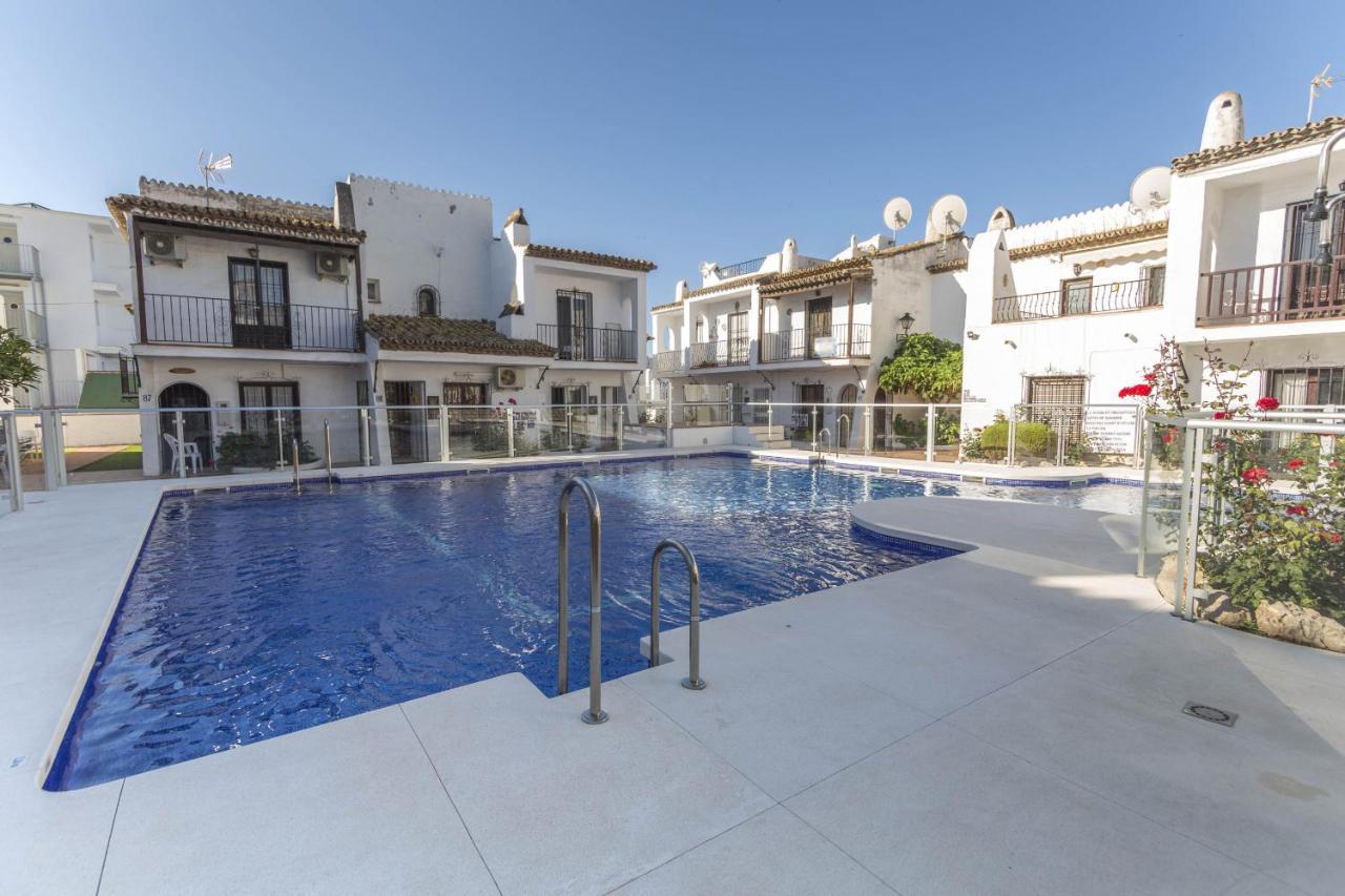 Сasa de vacaciones Canovas - Nueva - Pueblo Andaluz 94 *