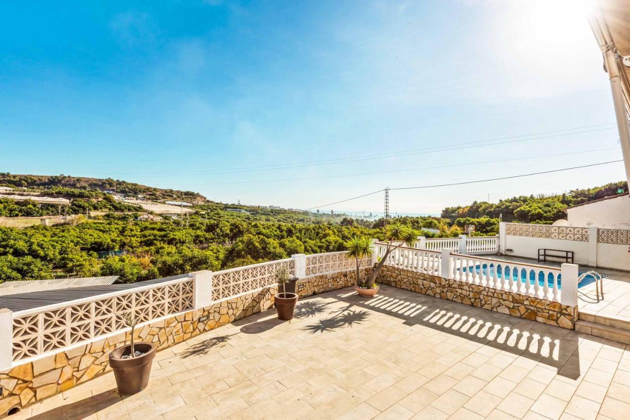 Villa Elisa *