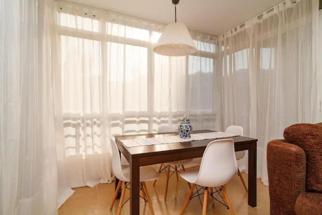 Apartamento Piso Precioso Con Vistas Al Mar. *