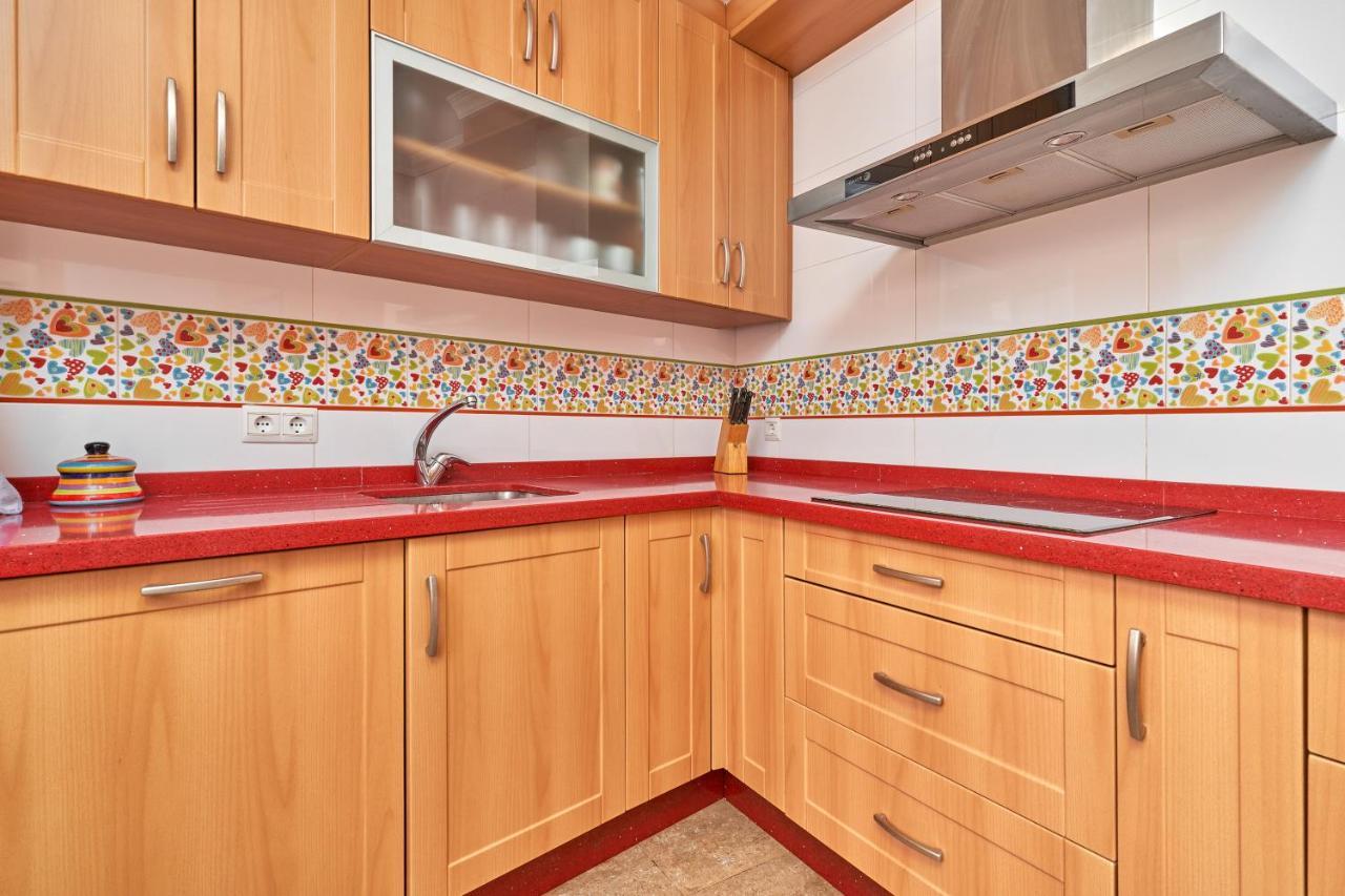 Vivienda Con Piscina * Nerja