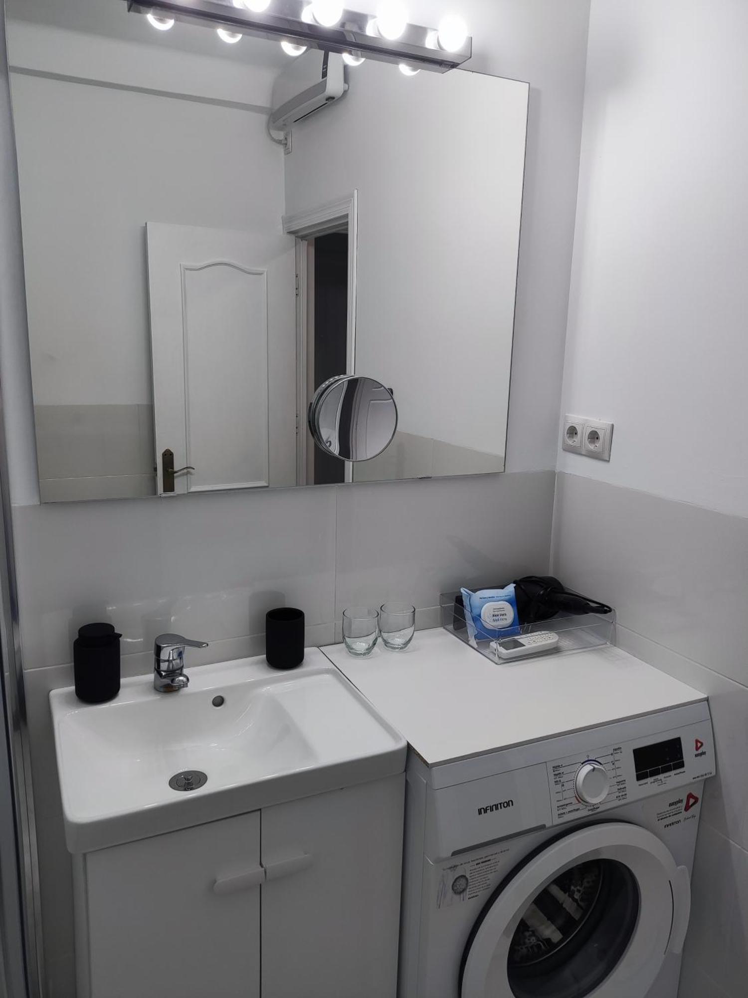 Apartment Gaviota Holidays Piscina Y Playa *