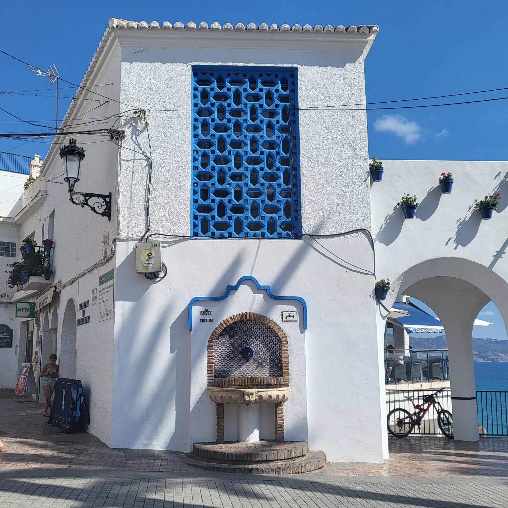 Romantic White -private Pool Villa Nerja