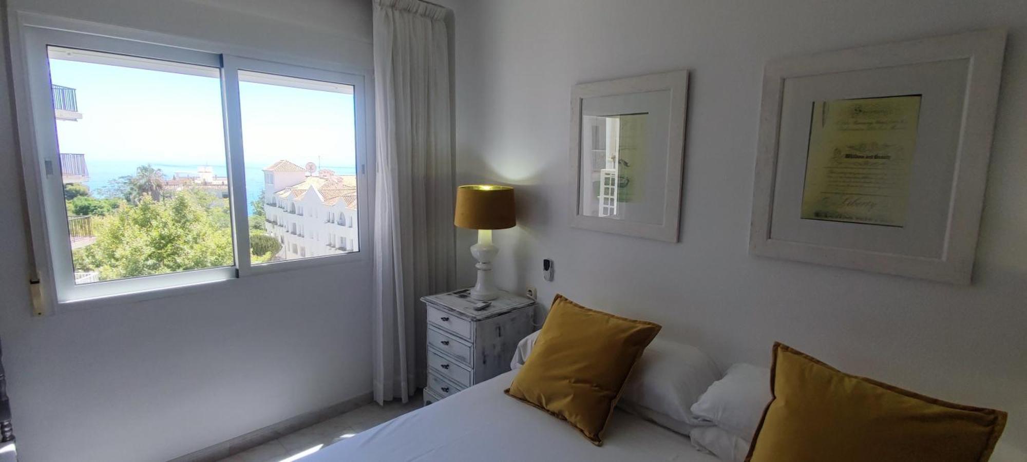Gaviota Holidays Piscina Y Playa Apartment Nerja