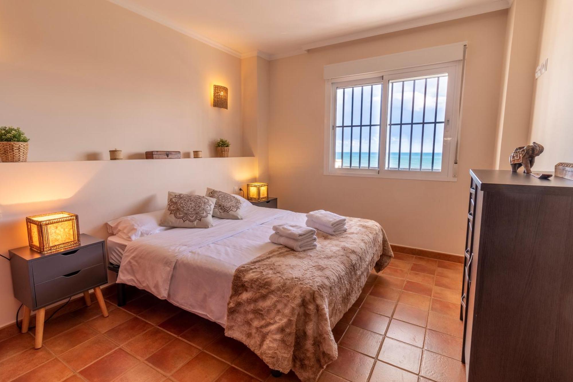 Rentitspain Arce 13 Balcon Con Vista Al Mar Apartamento *
