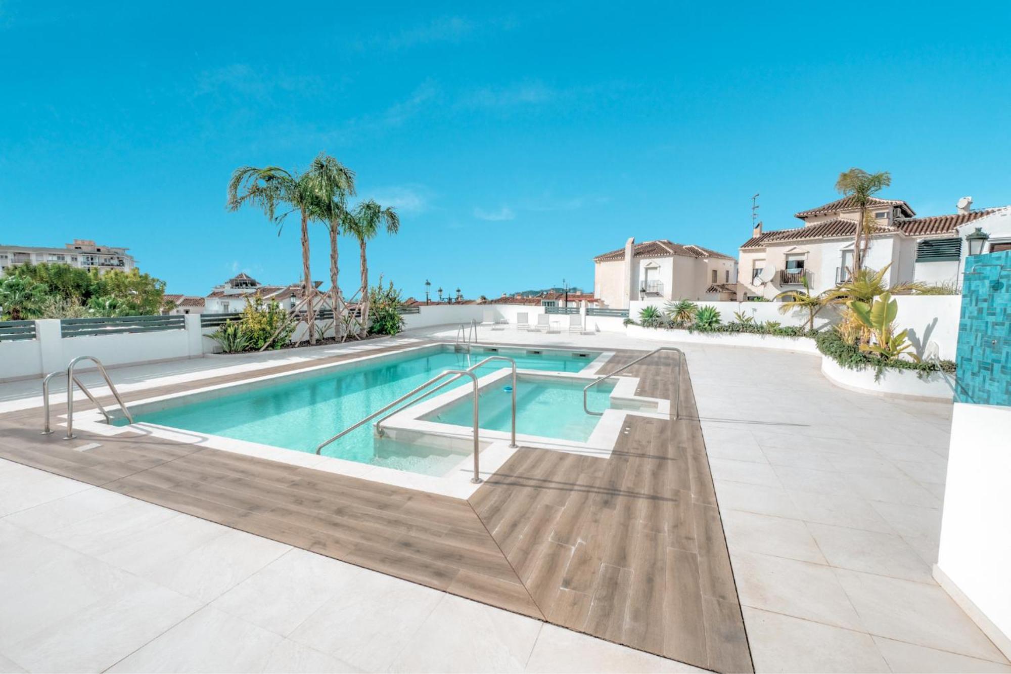Сasa de vacaciones New Luxurious House With Rooftop Terrace And Pool *