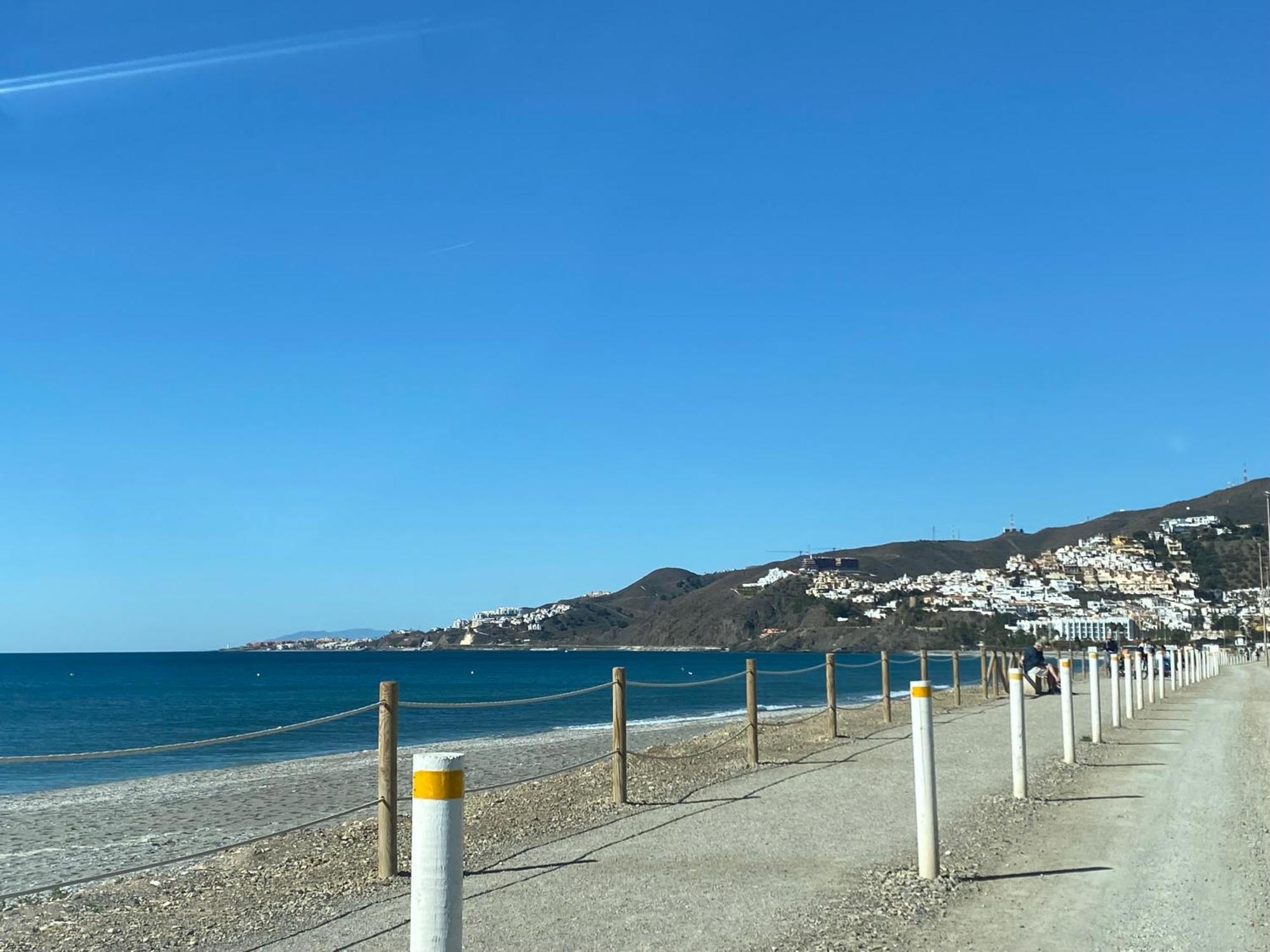 Apartment Nuevo Con Parking Y A 300 Metros Playa Nerja