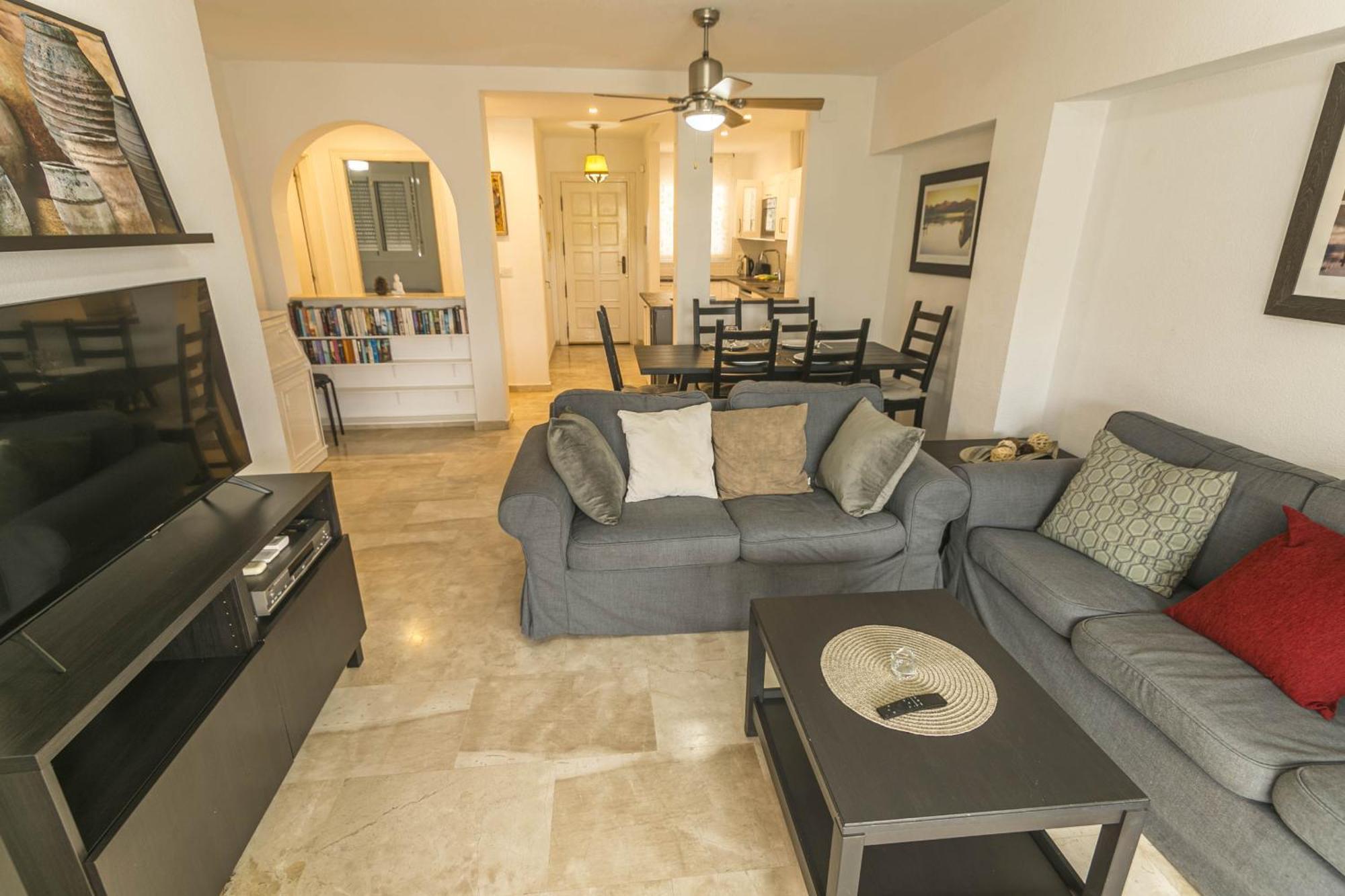Apartamento Alba Fuentes De *