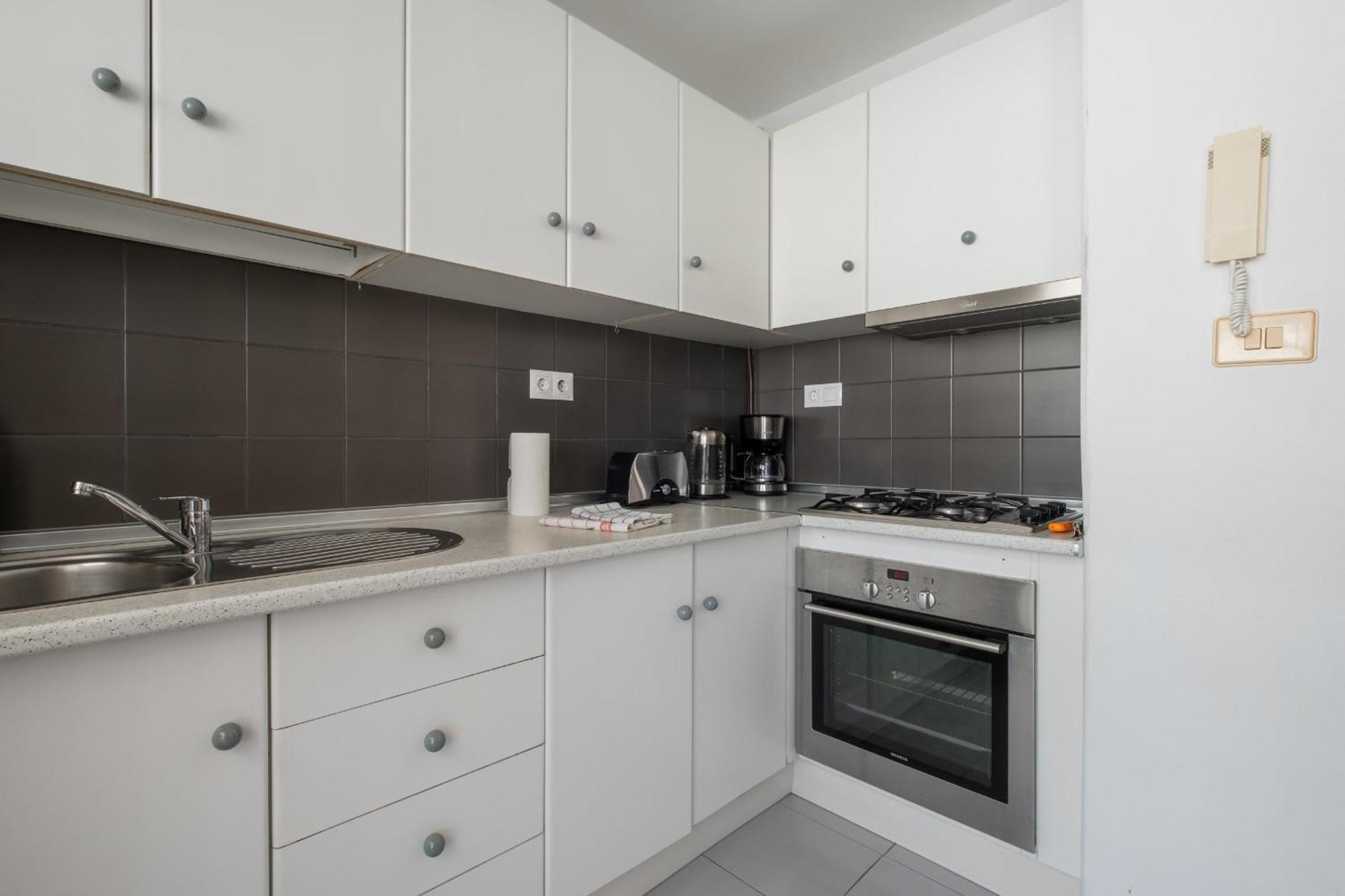 Chaparil 3-5 Spacious With Views Nerja