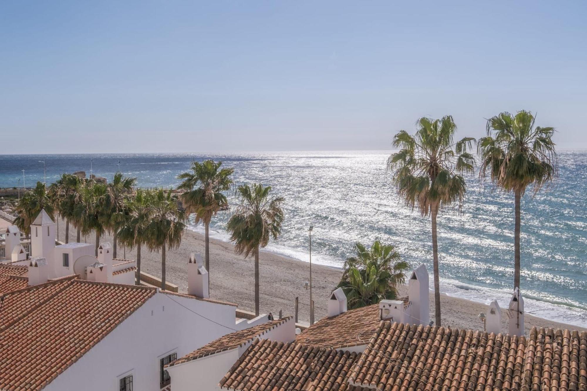 Chaparil 3-5 Spacious With Views Nerja