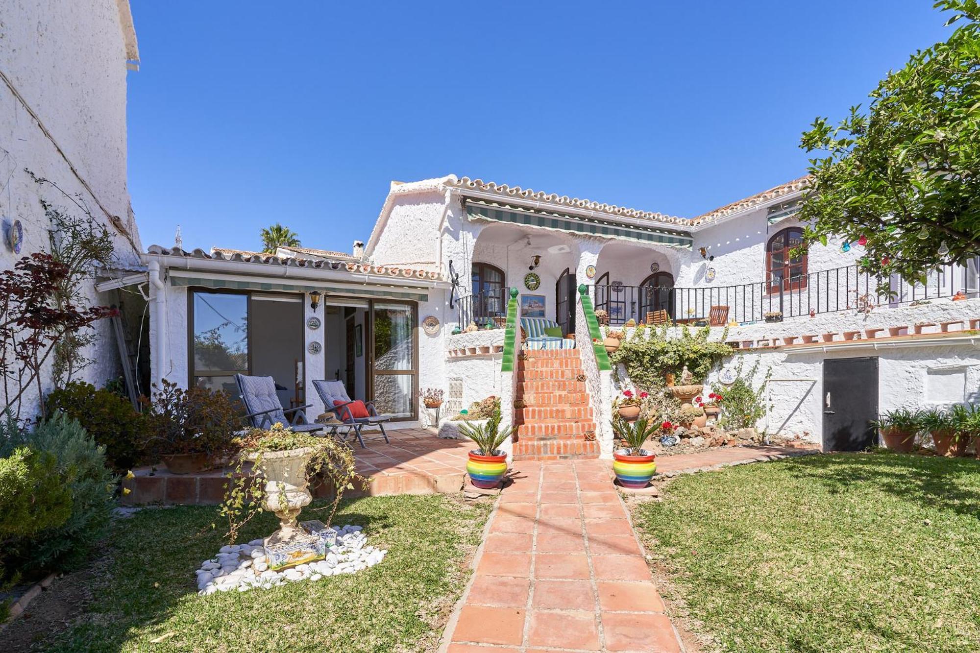 Capistrano Village, Casa Halo Pousada