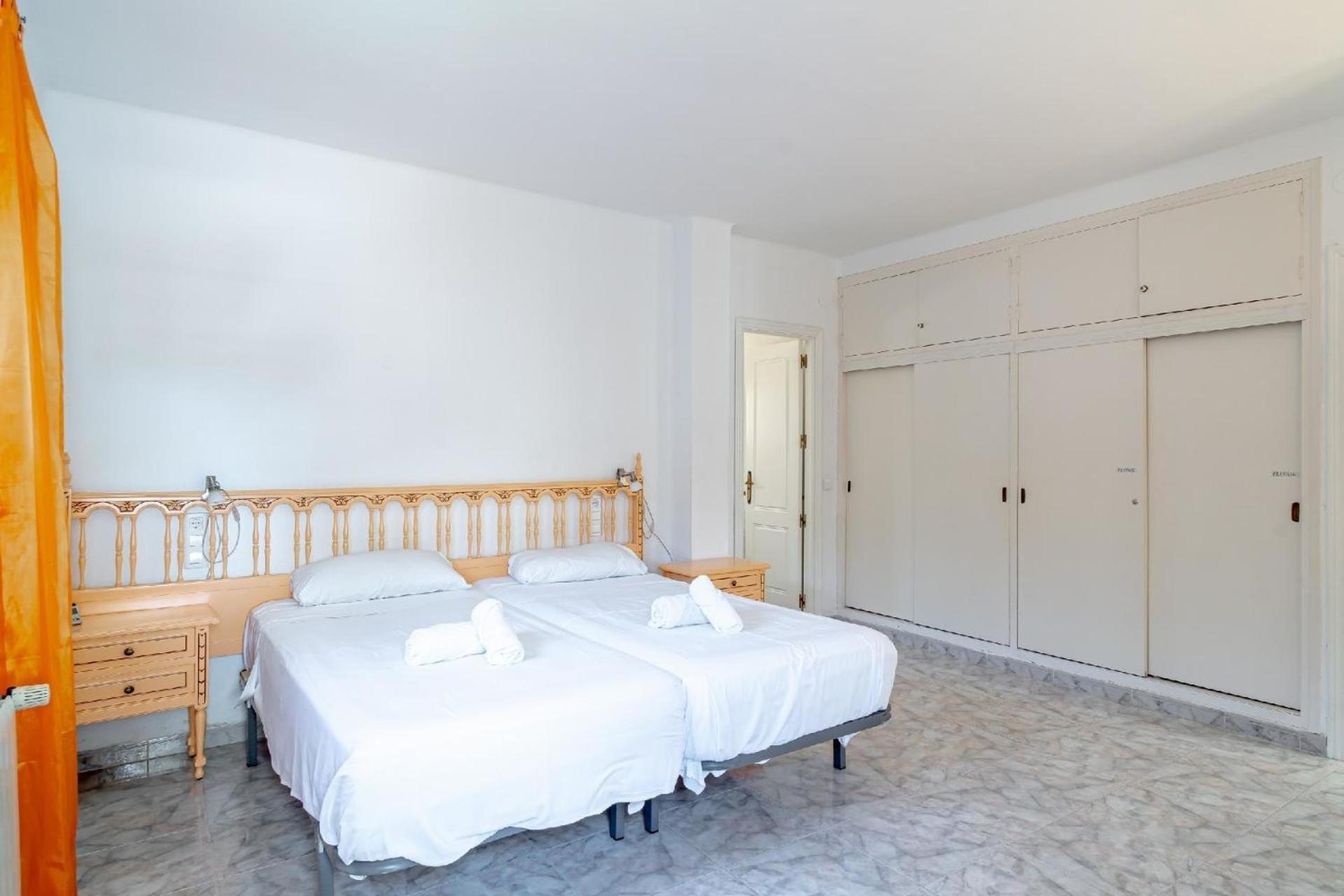 Mit Privatpool Fuer 5 Personen Ca 100 Qm In Nerja, Andalusien Costa Del Sol Nerja