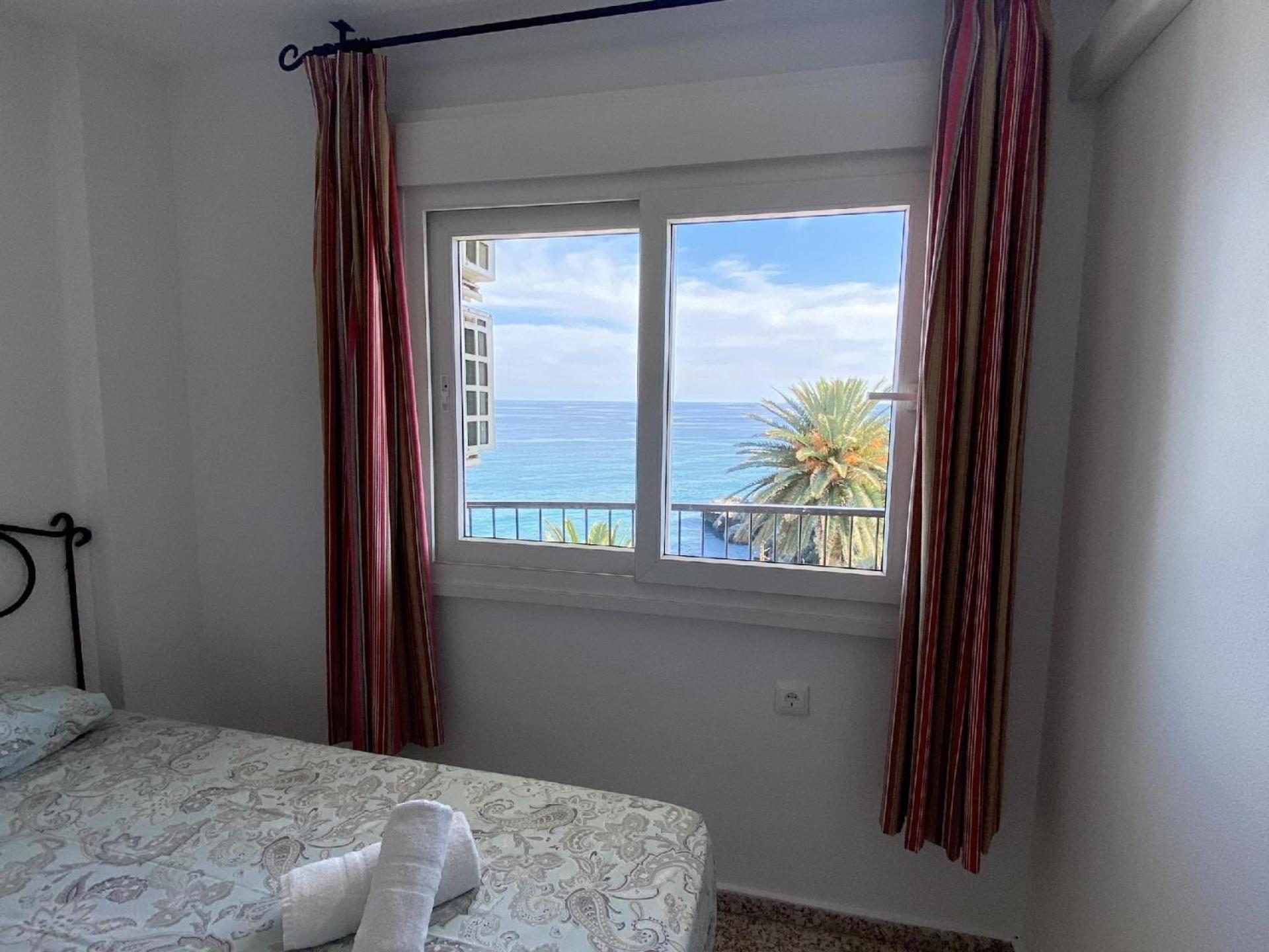 Fuer 2 Personen Ca 45 Qm In Nerja, Andalusien Costa Del Sol *