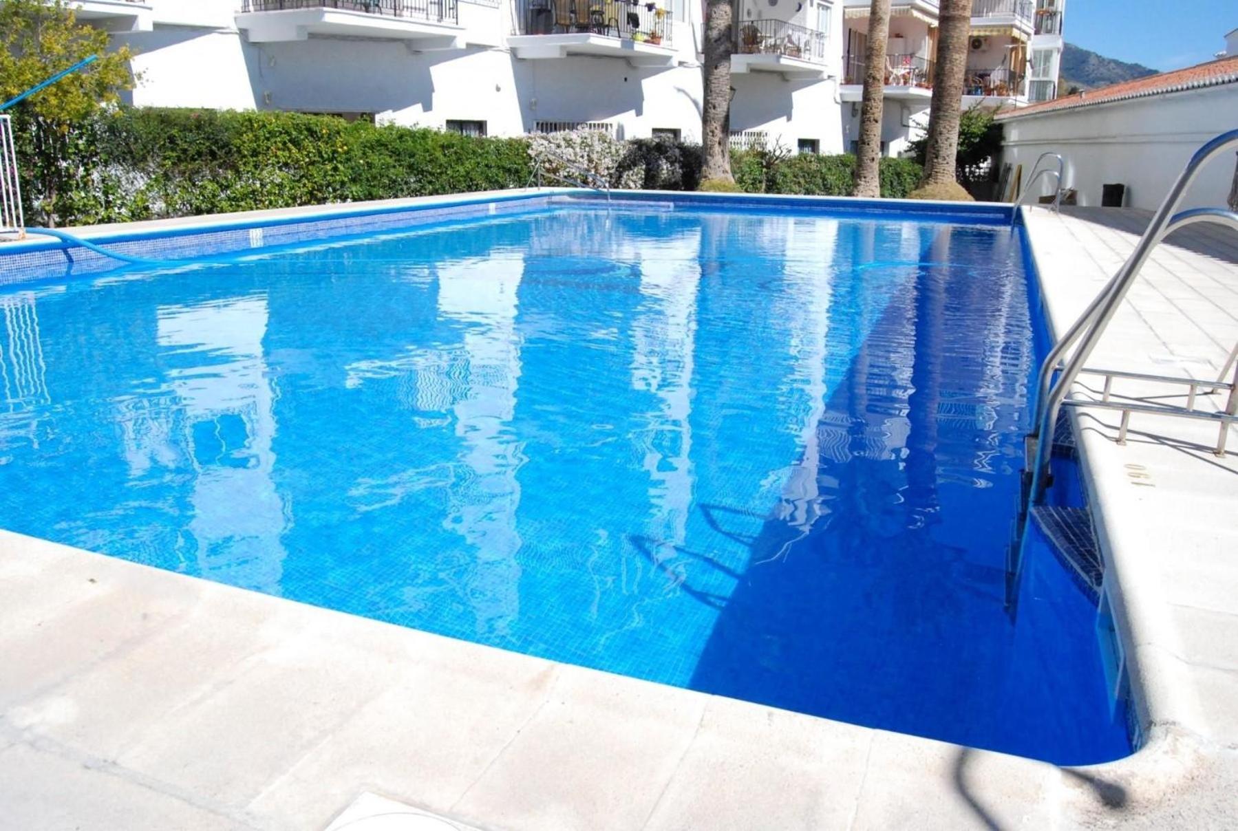Apartamento Fuer 4 Personen Ca 65 Qm In Nerja, Andalusien Costa Del Sol