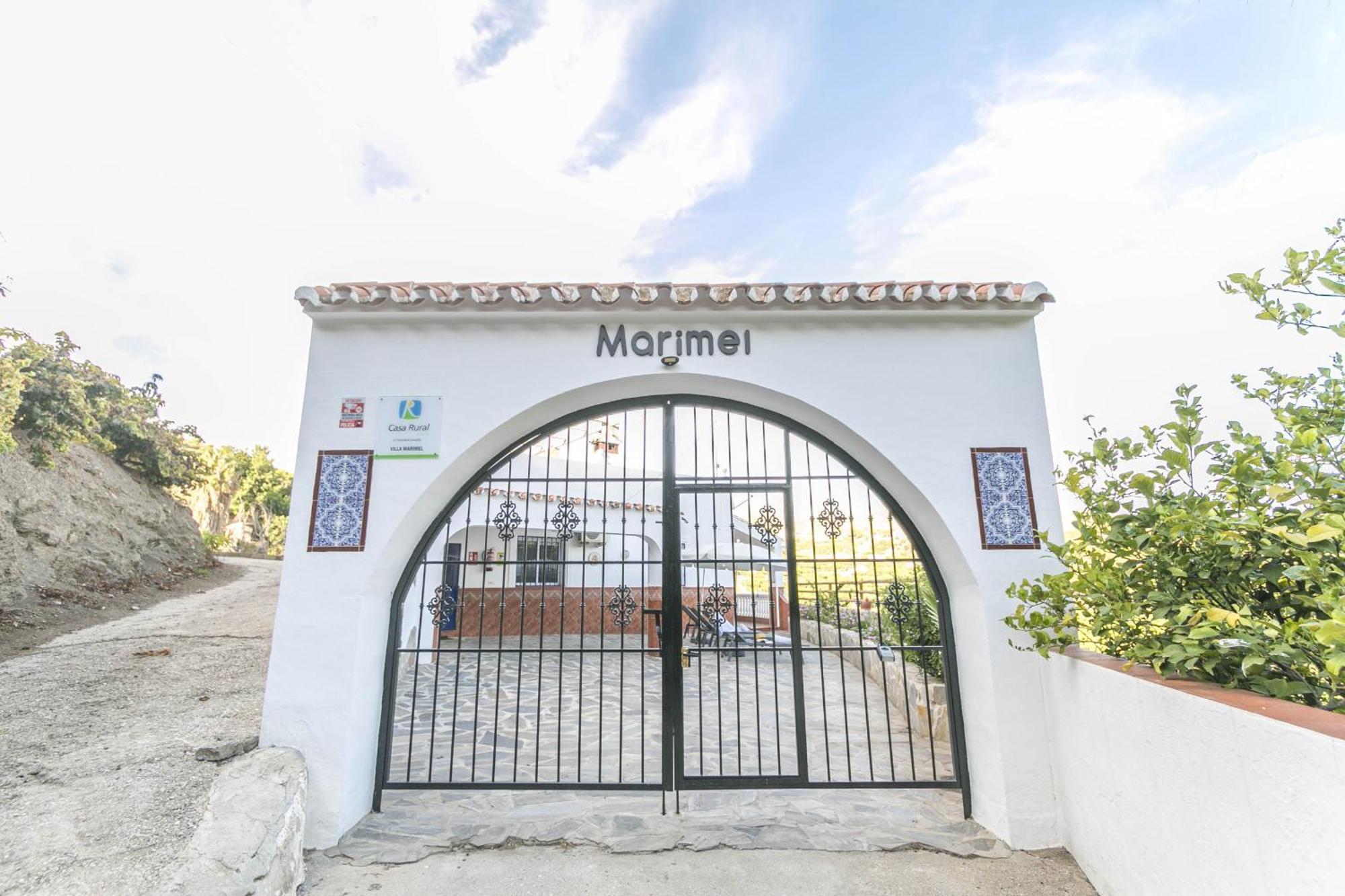 Canovas - Marimel Con Piscina Privada