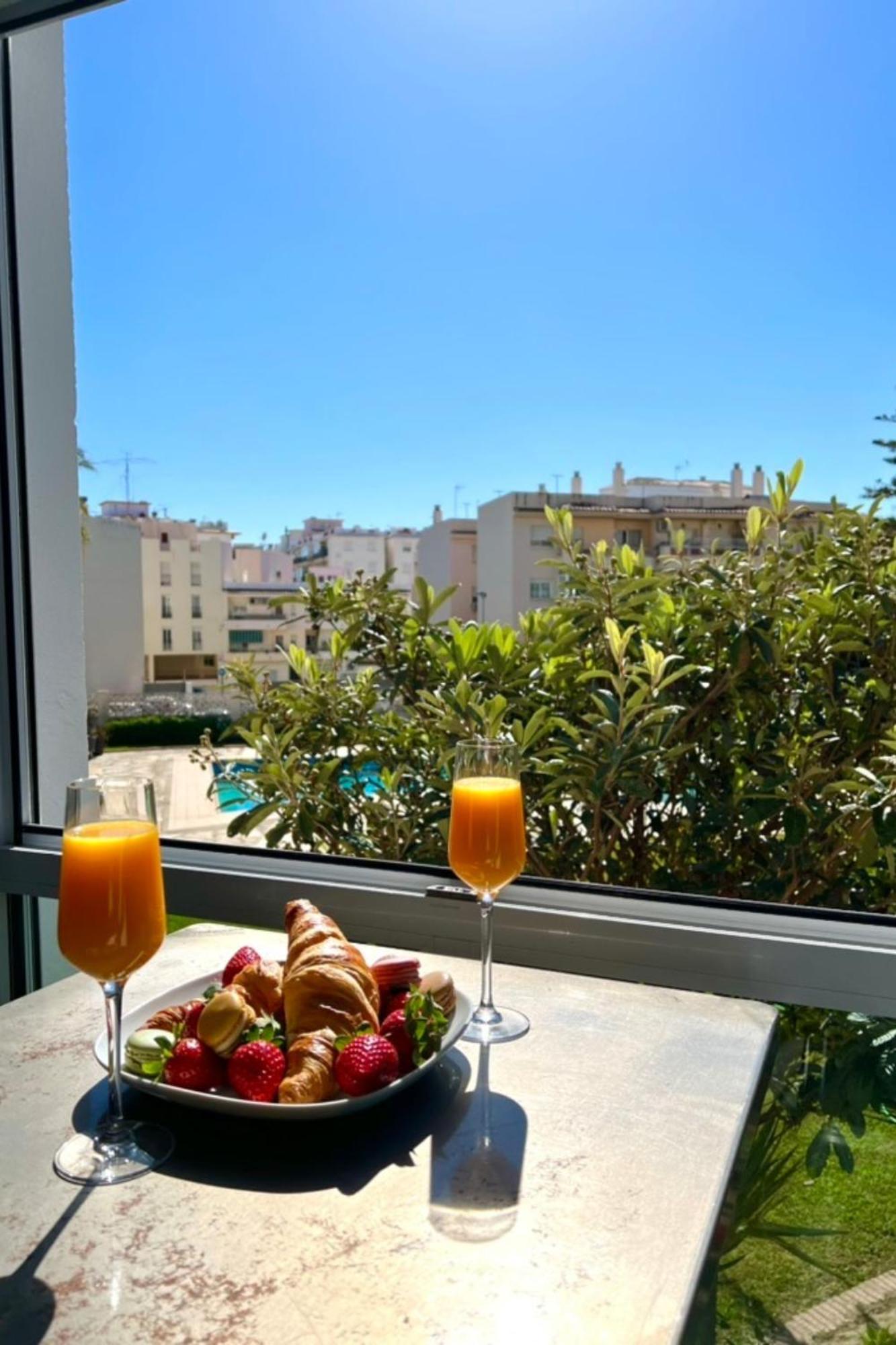 Wonderful With Pool In Apartamento *