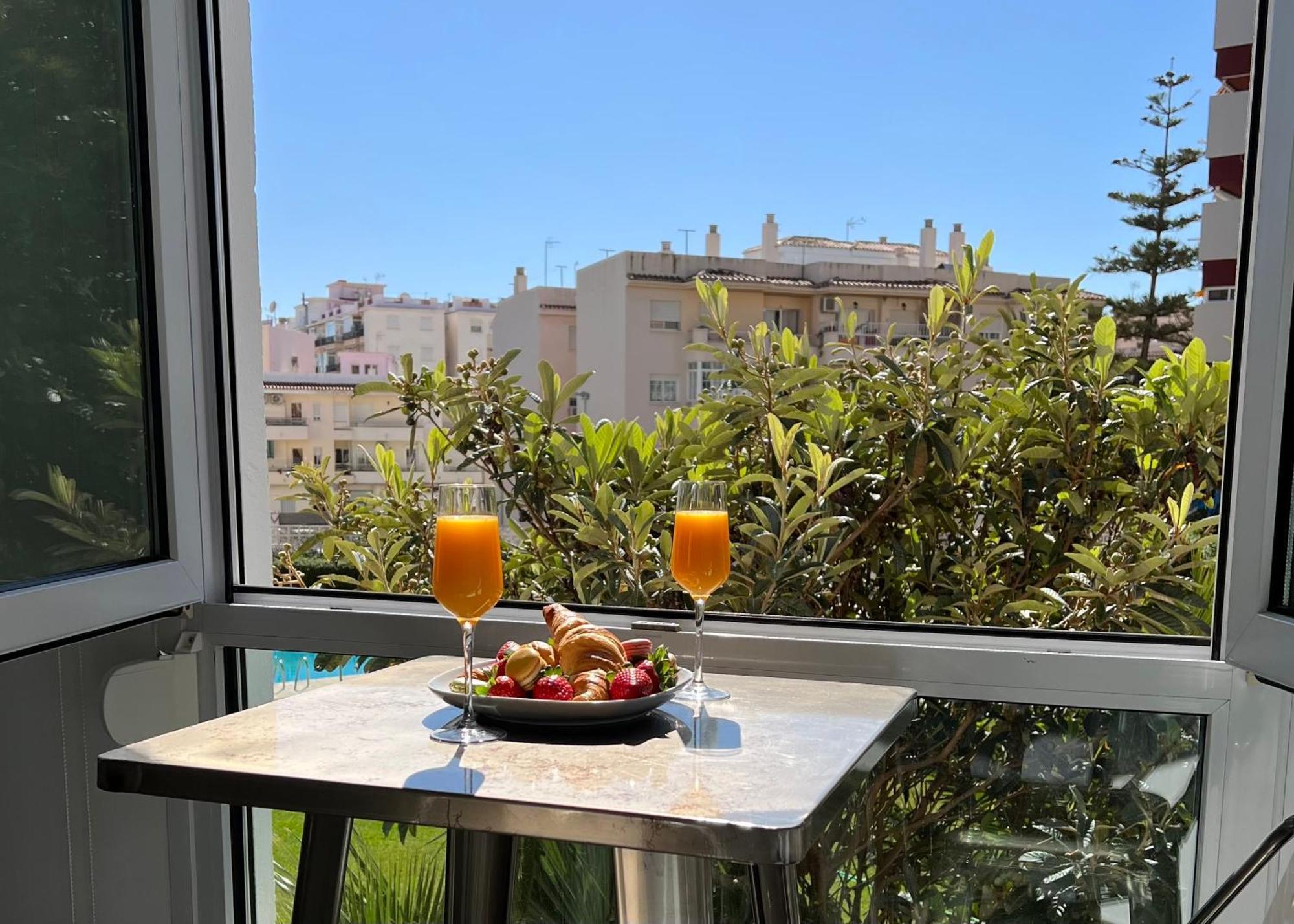Wonderful With Pool In Apartamento