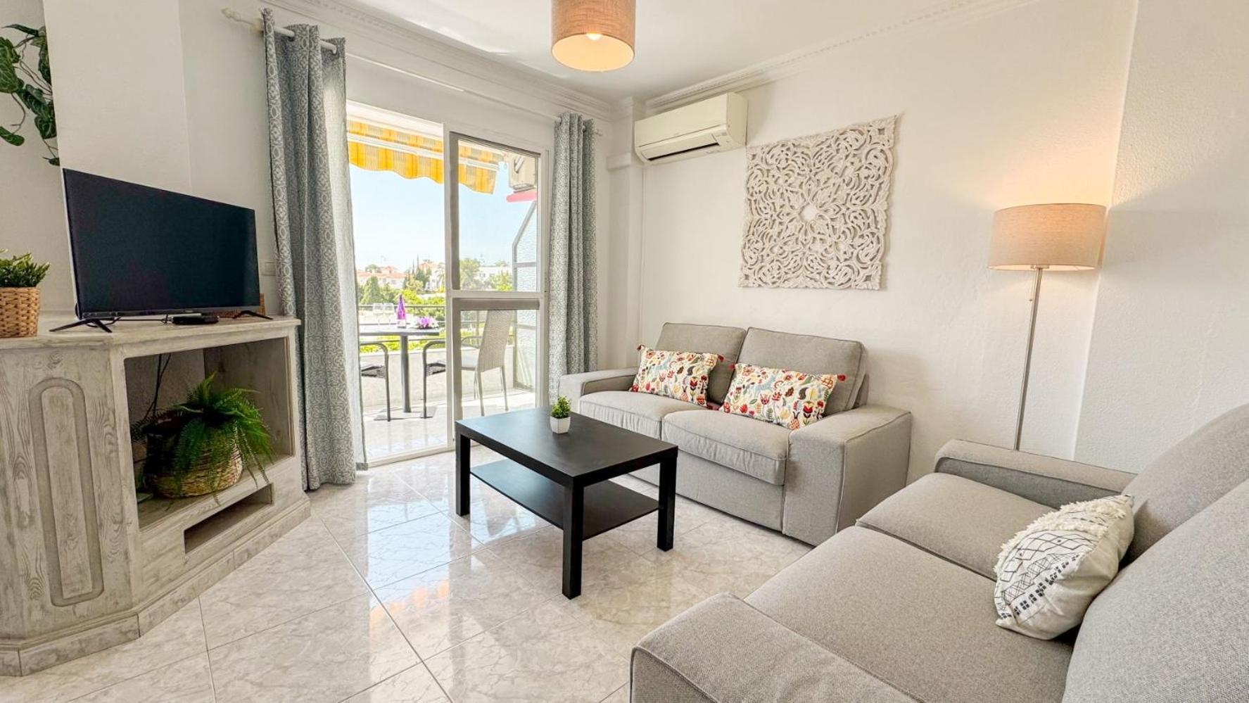 Hawaii 1st Floor Burriana, Apartamento *