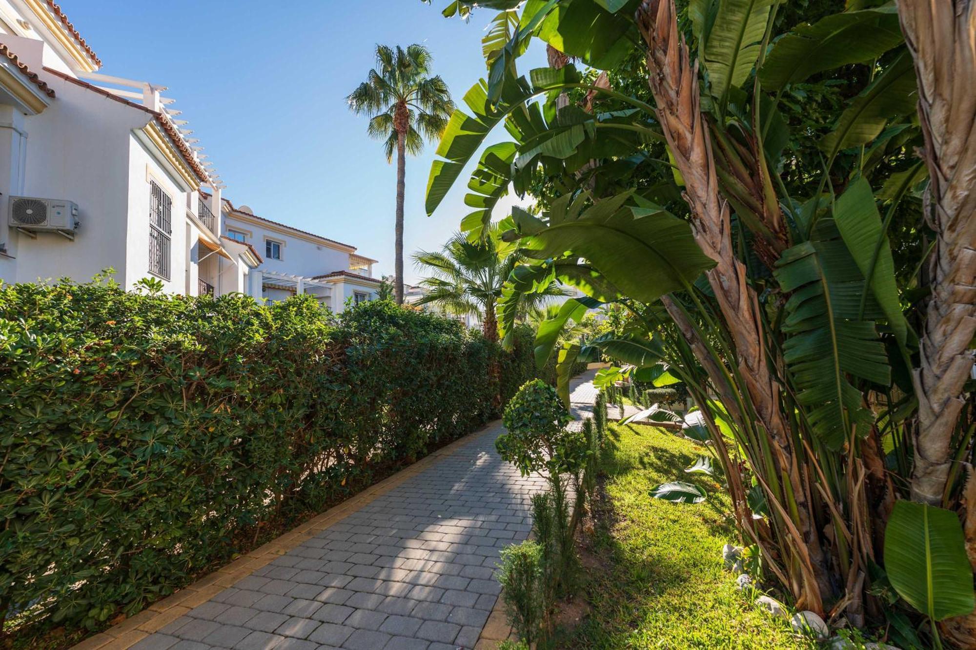 Apartamento Jardines De Burriana 15 *