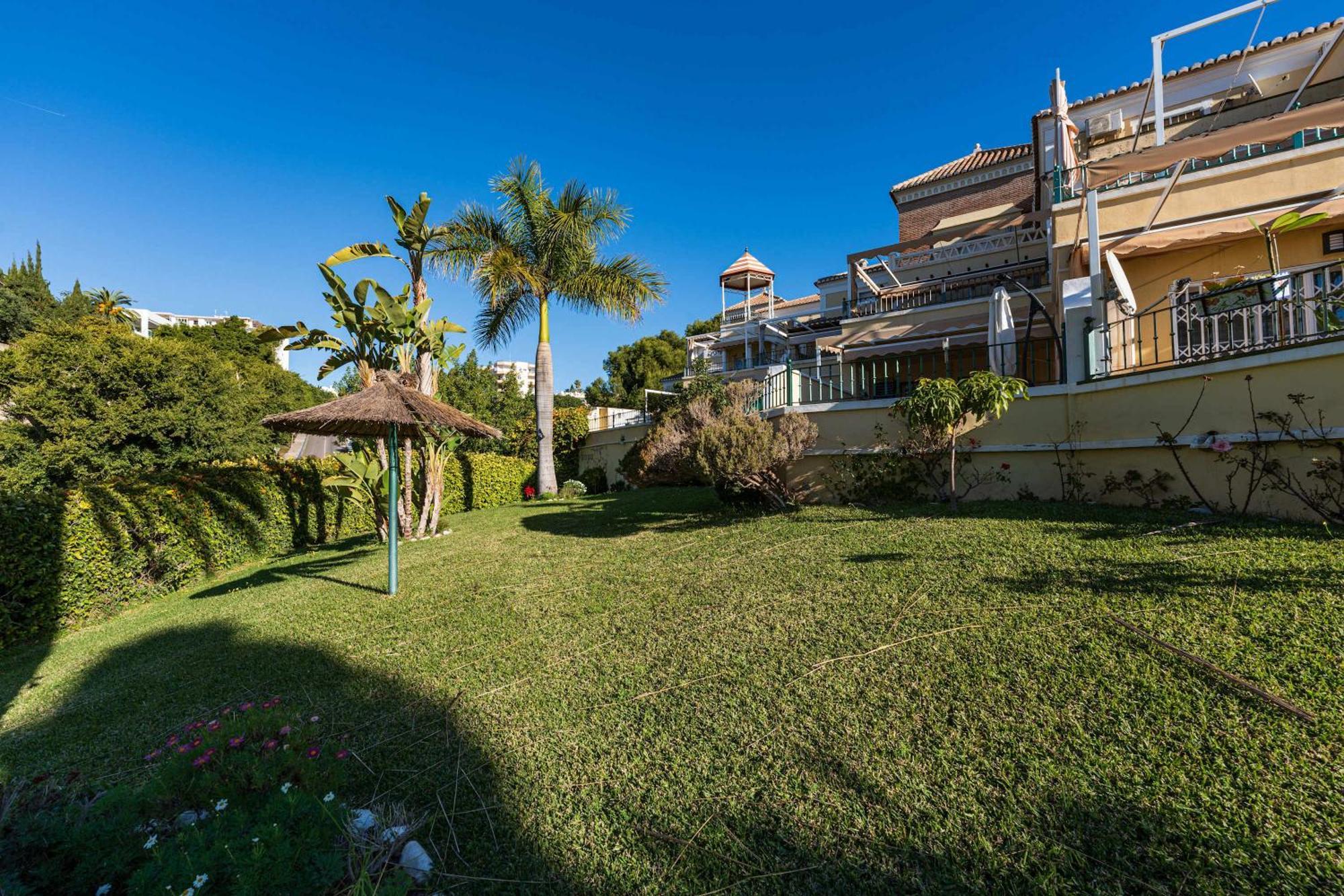 Jardines De Burriana 15 * Nerja