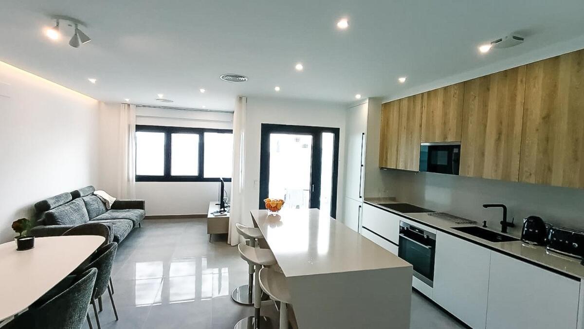 A2502 Sky Hill Modern 3-bedroom In * Nerja