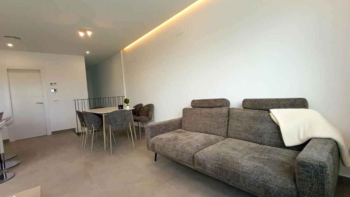 Casa de férias A2502 Sky Hill Modern 3-bedroom In