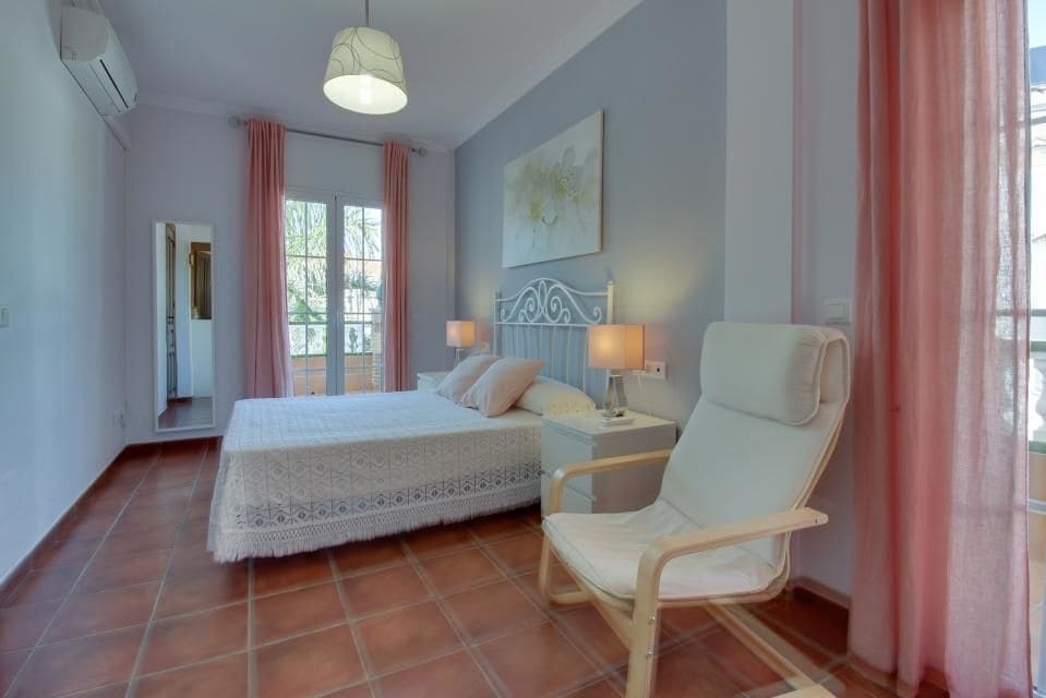 Jara Villa Nerja